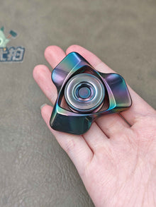 Phantom Dual Leaf Zirconium