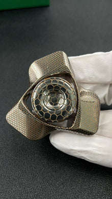 Phantom Dual Leaf Superconductor