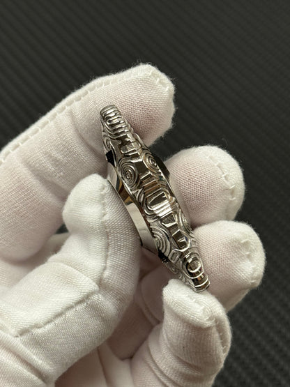 Mave 1.1 Damasteel Etched