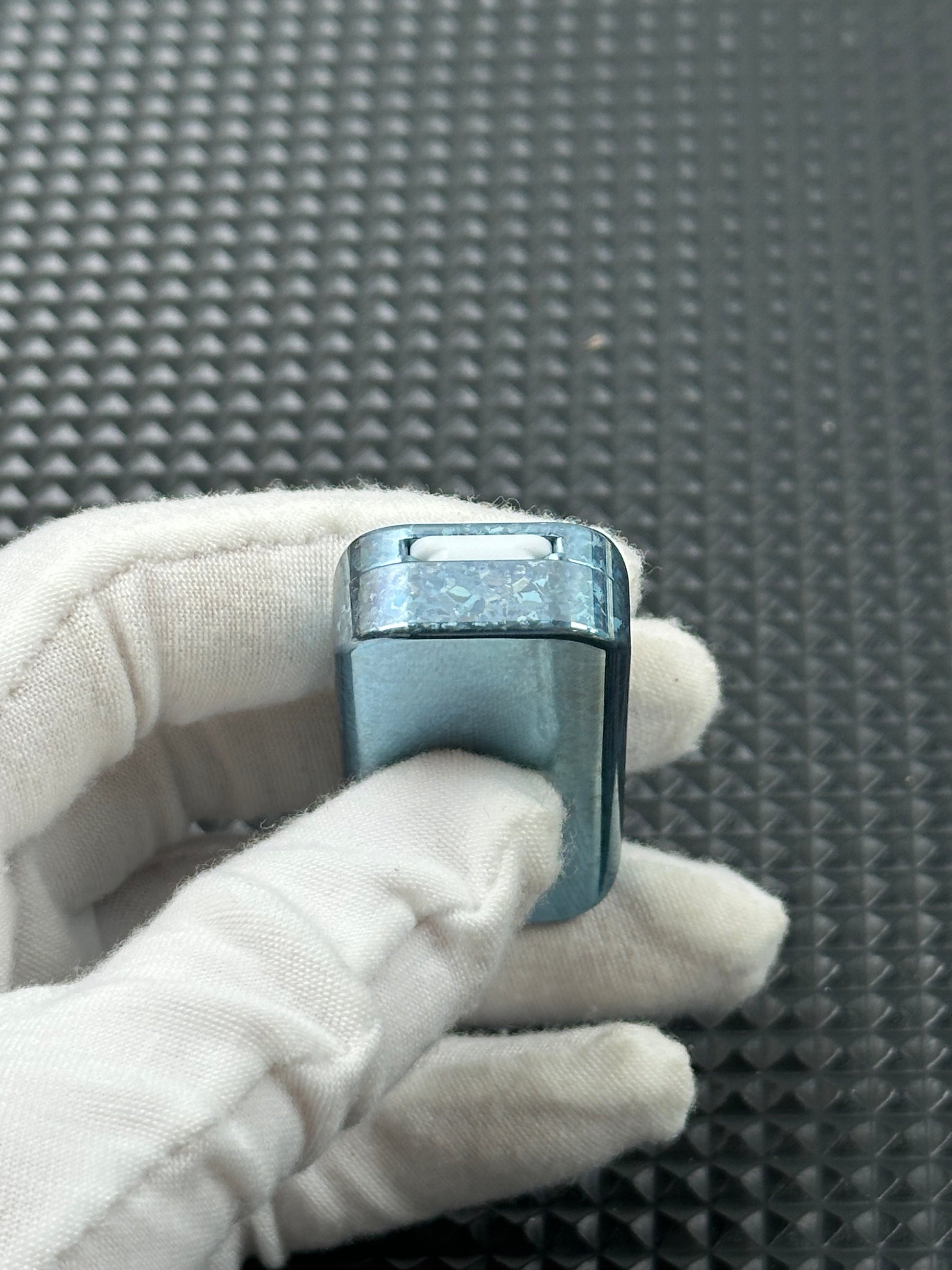 POPO Crystallized Titanium