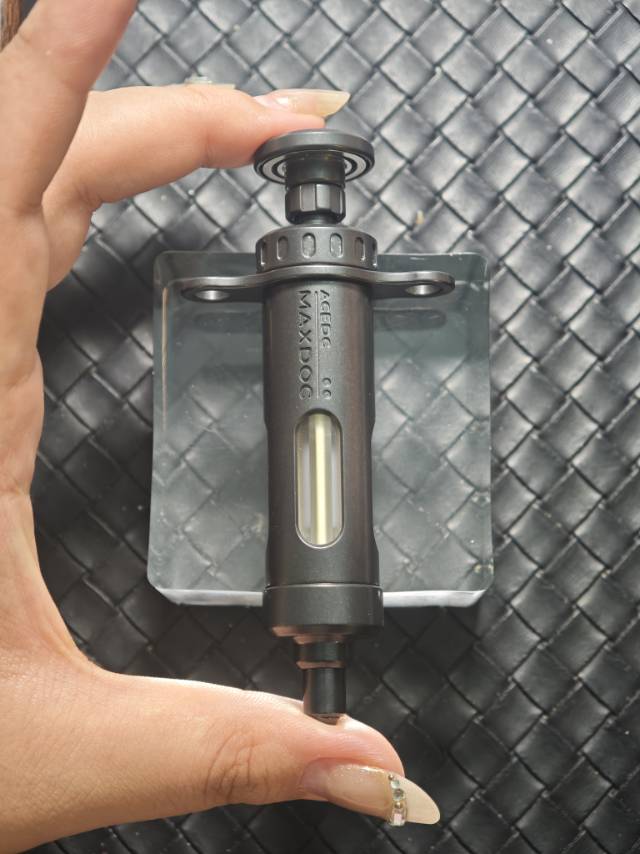 MAXDOC Zirconium