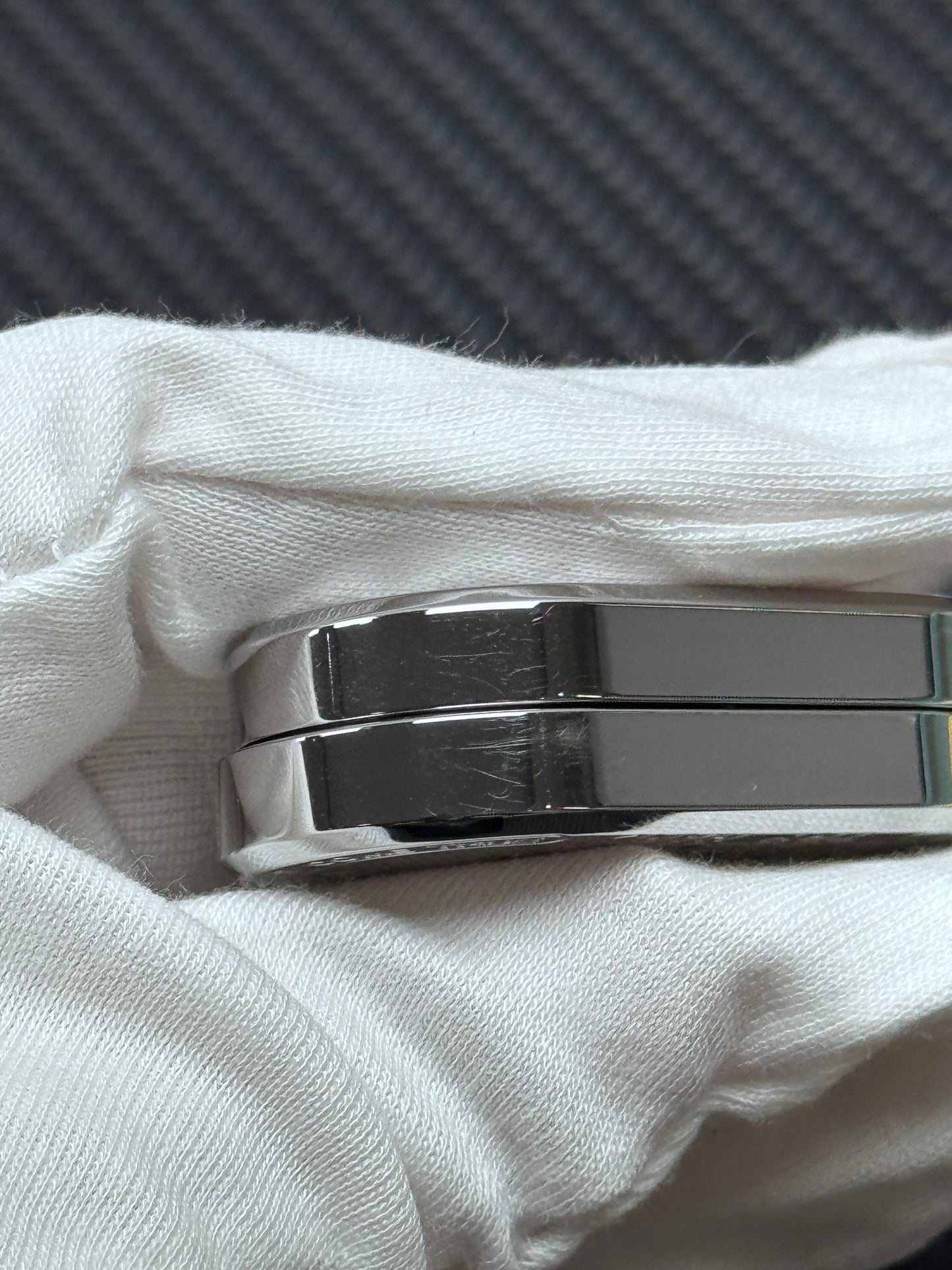 F2.9 Stainless Steel