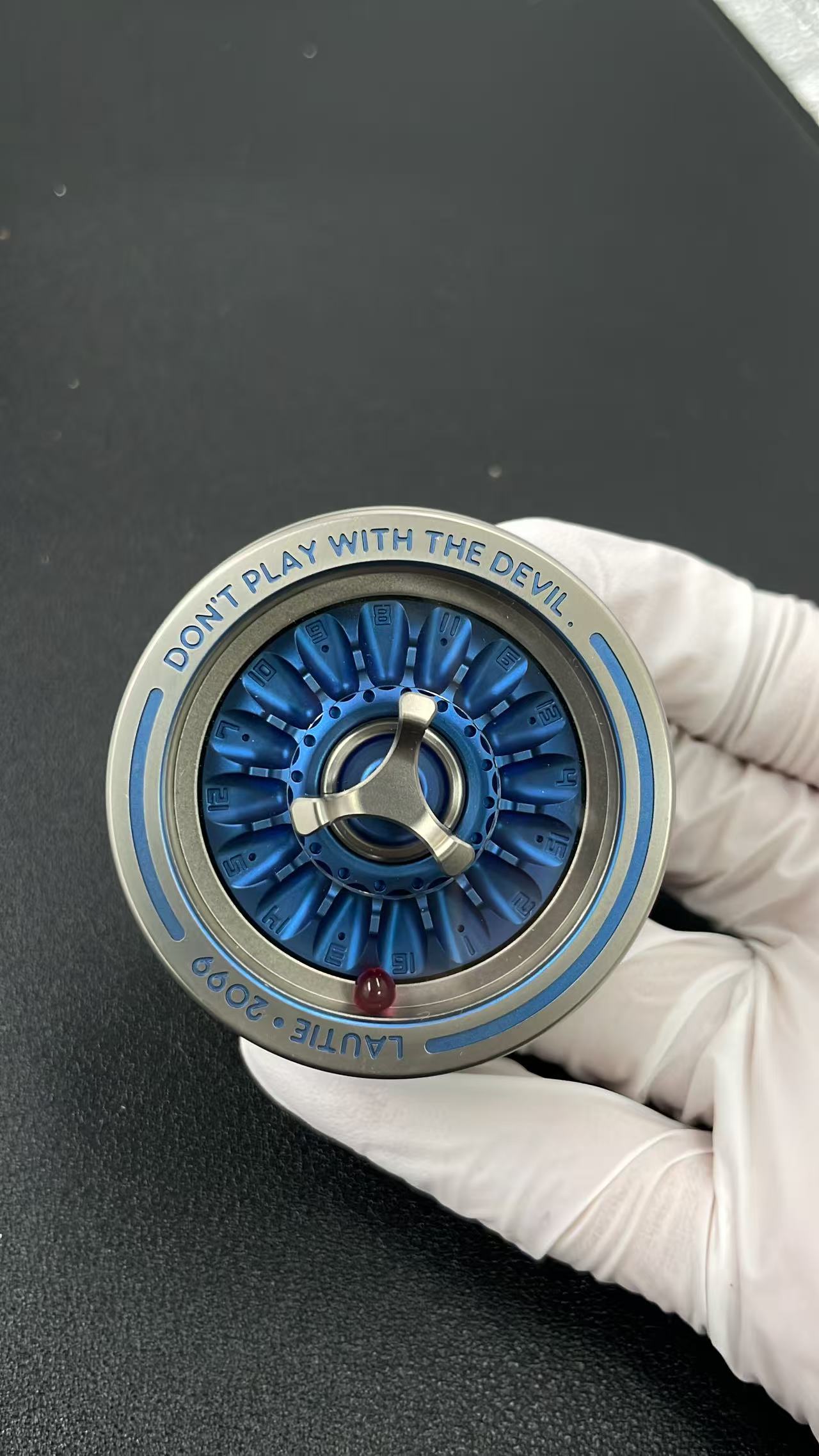 Carnival Roulette Titanium
