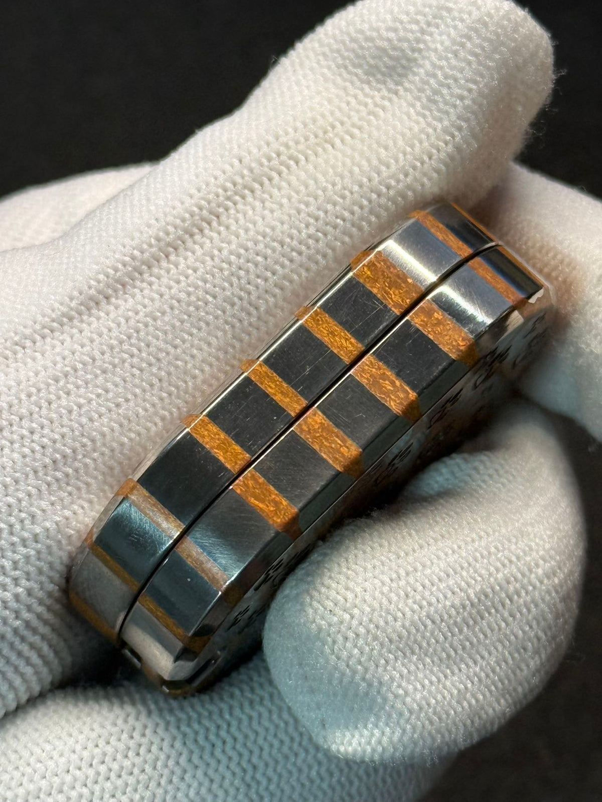 F2 Superconductor