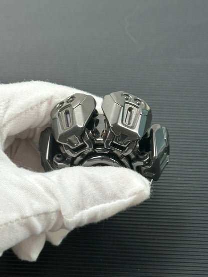 Ancient Iron Shell Opening Zirconium