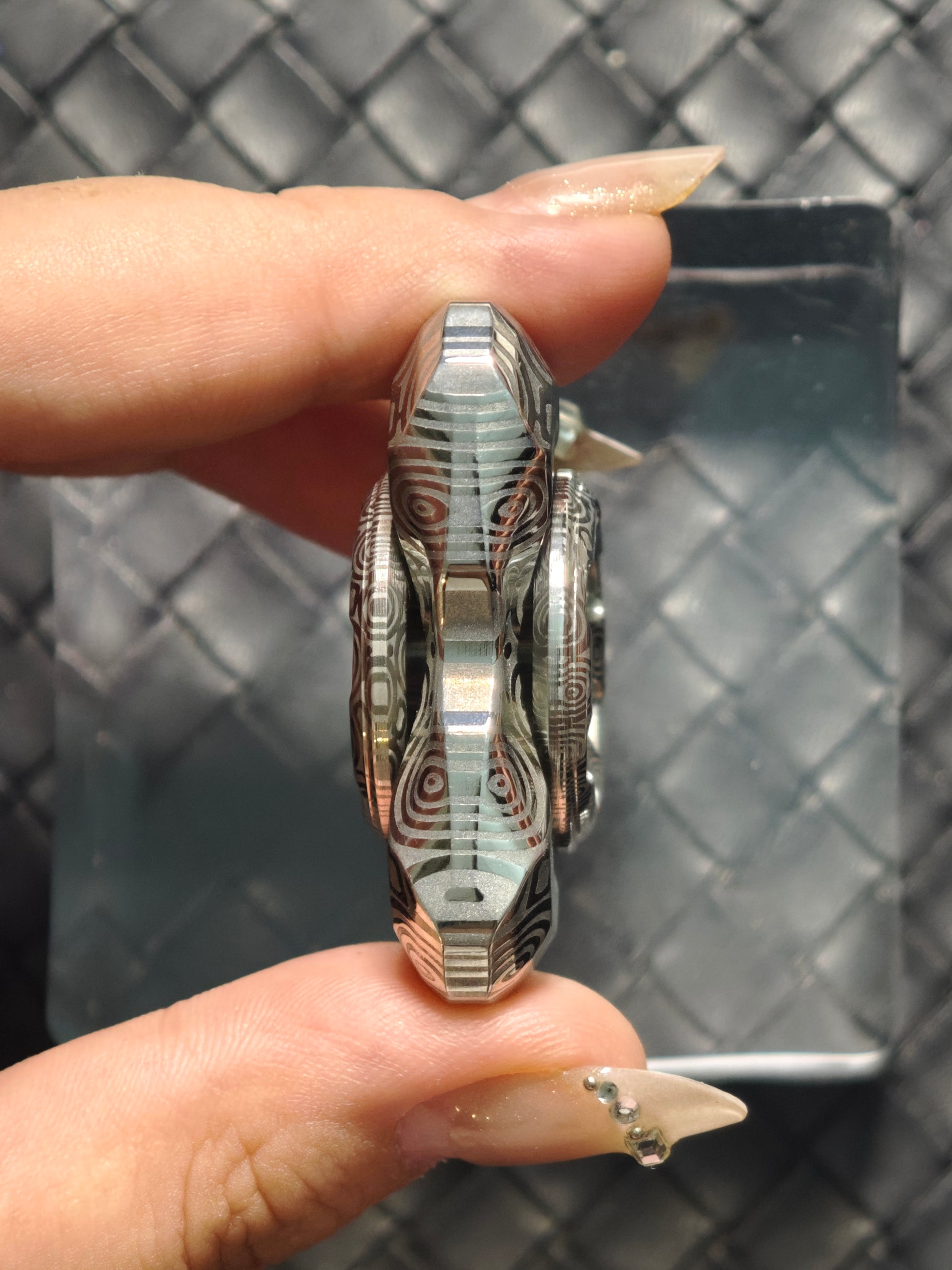 Chinchilla Stainless Steel