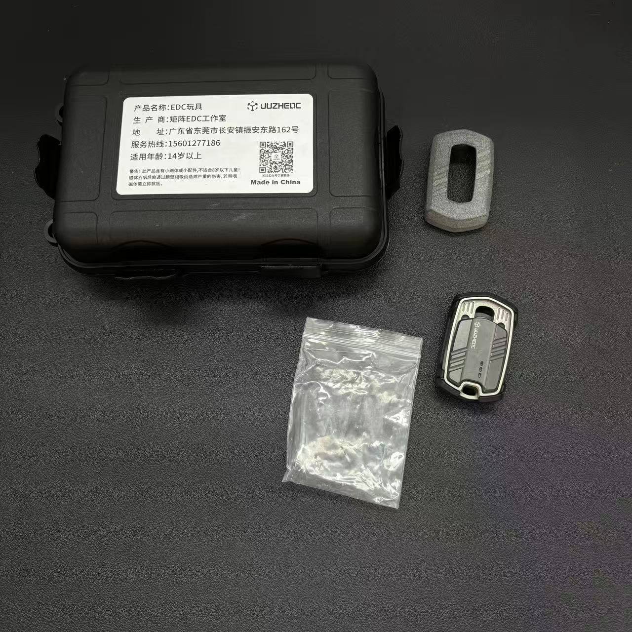 Thousand machines Titanium Zirconium