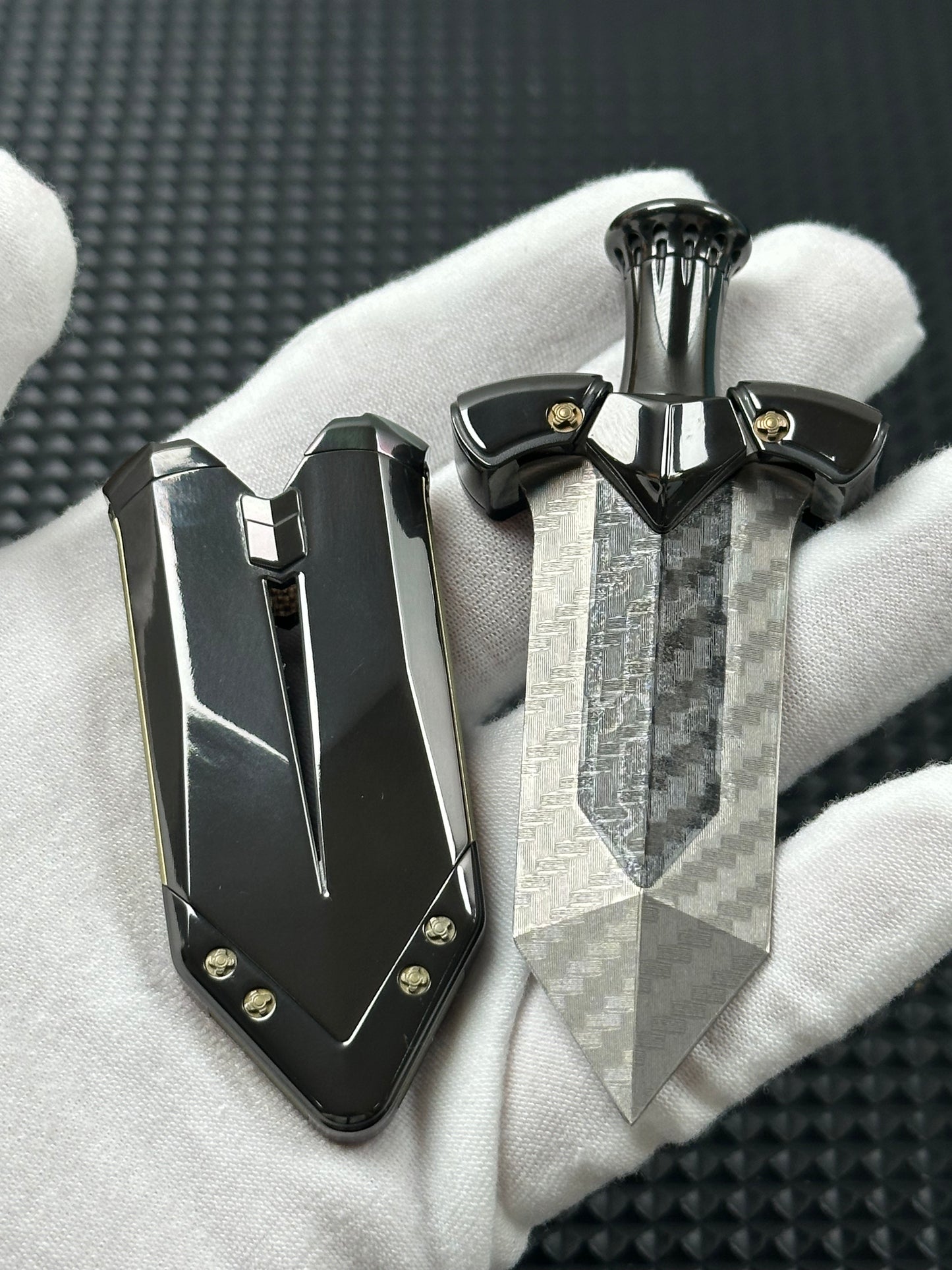 Aroundight Zirconium Polished