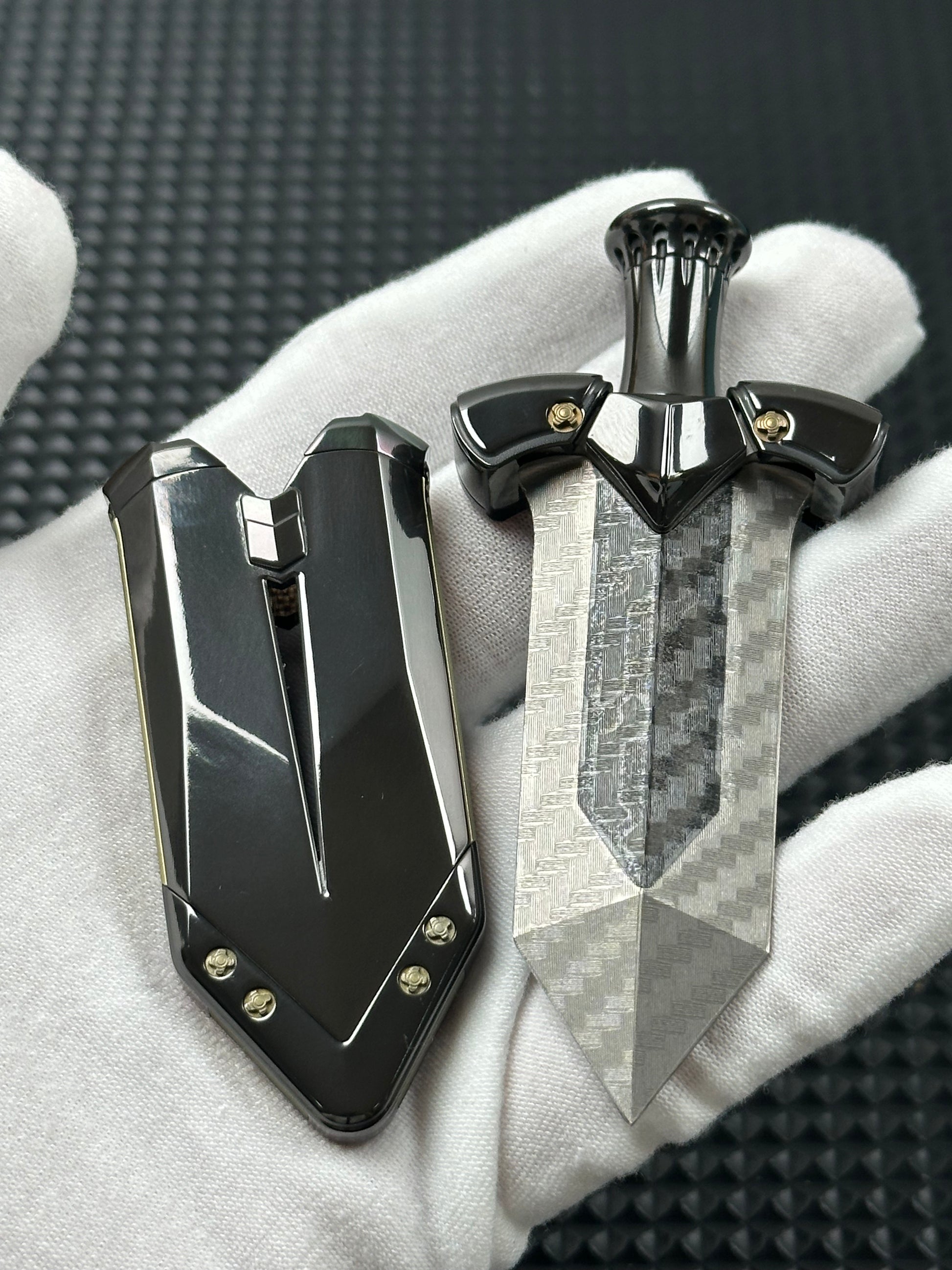 Aroundight Zirconium Polished