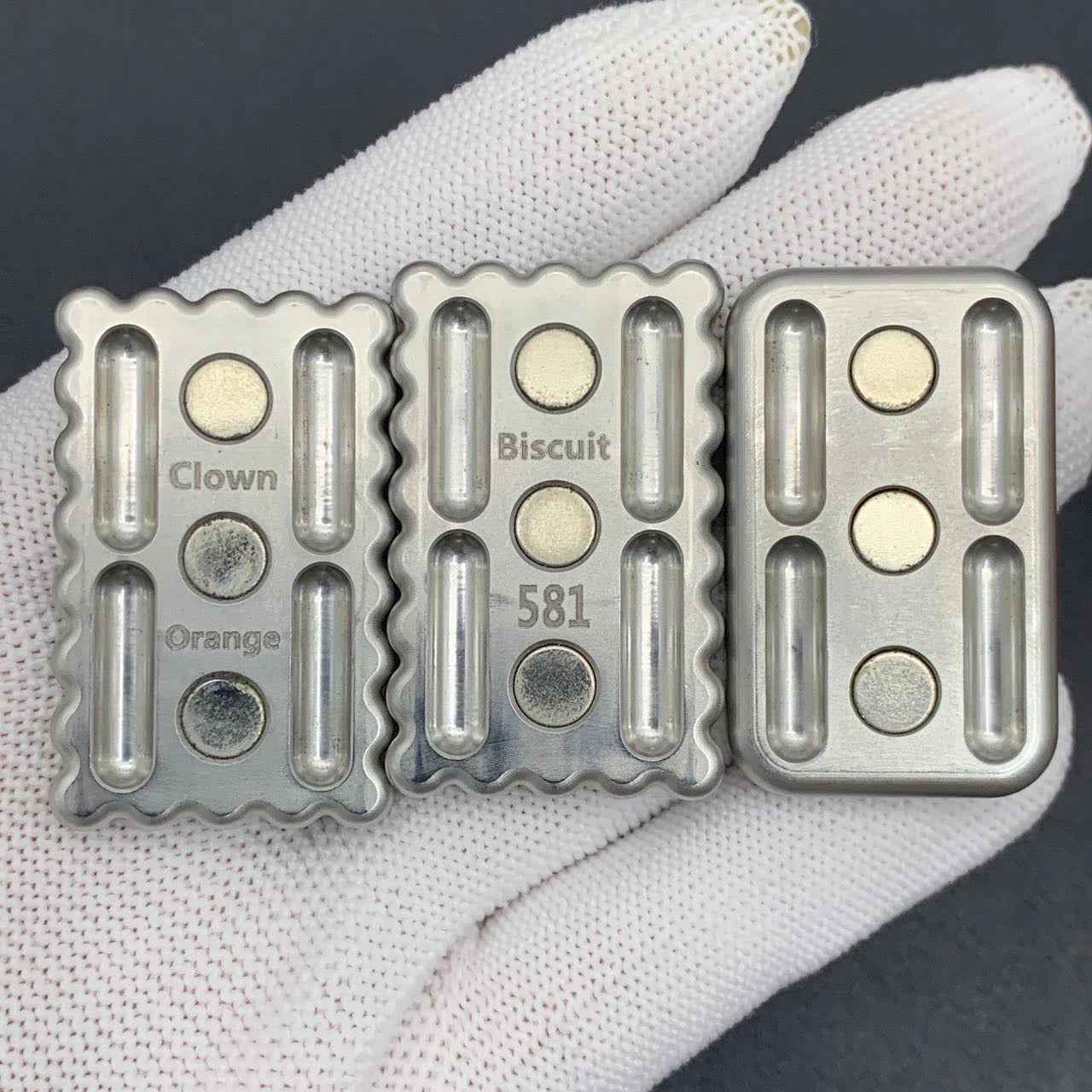 Biscuit Stainless Steel