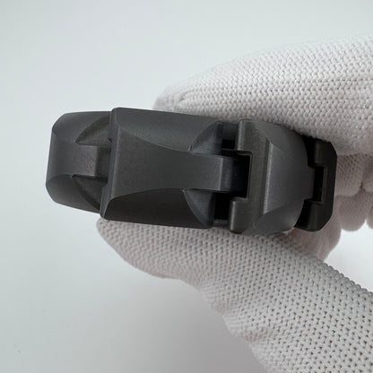Eight Armor Initial Link Zirconium