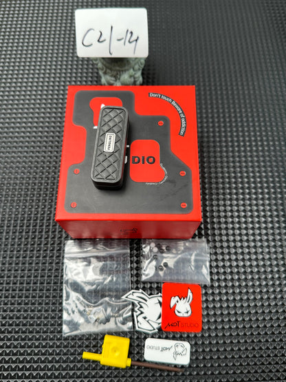 Feng Ling Zirconium