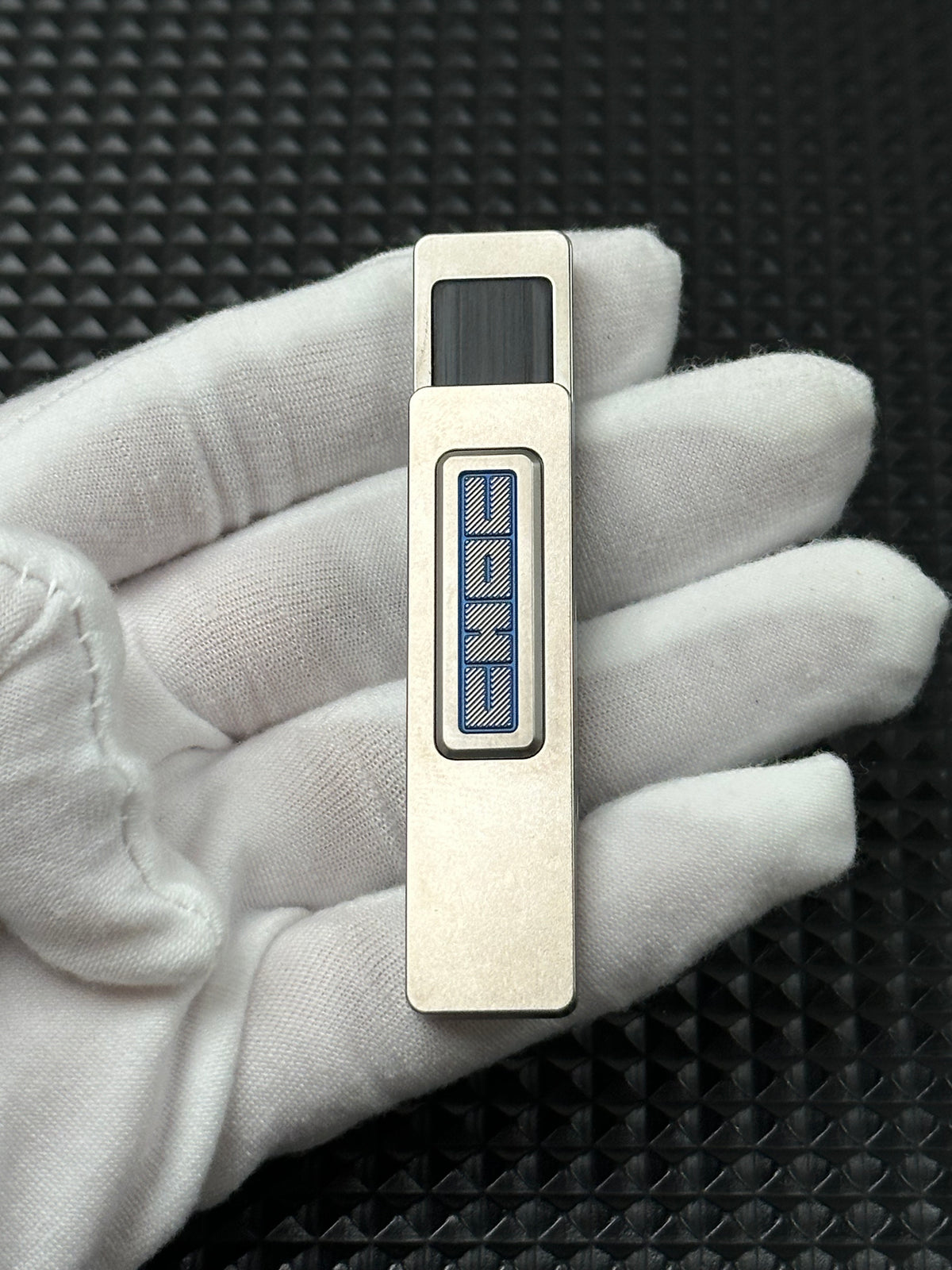 Choc Titanium