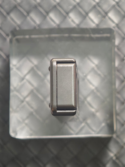 Pop Up Zirconium