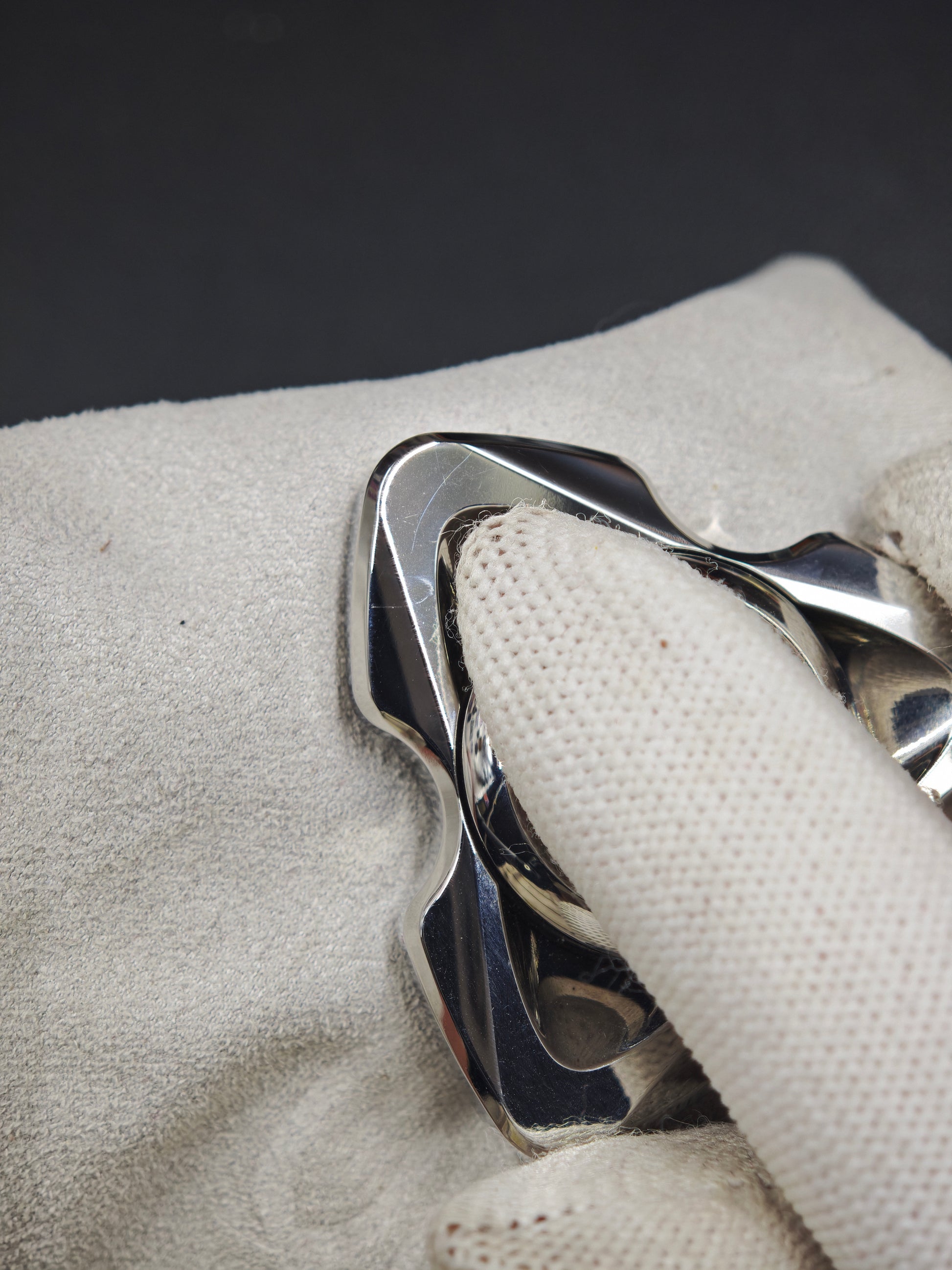 Nun Stainless Steel