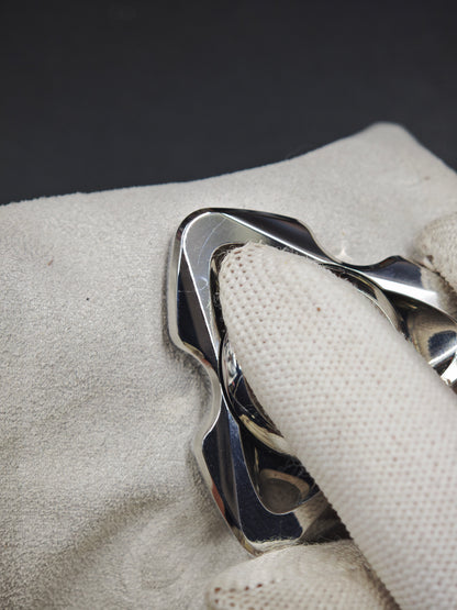 Nun Stainless Steel