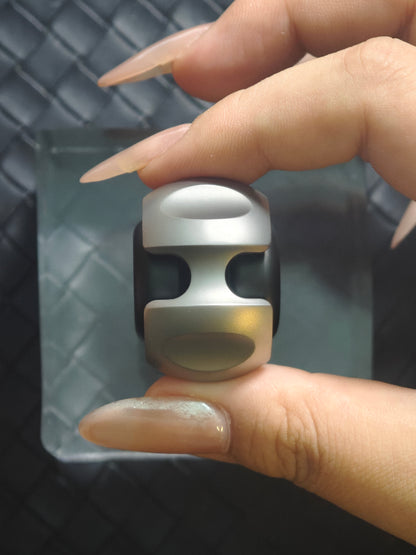 Noiz Stainless Steel