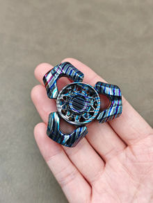 Damascus Explorer Pre-owned Zircuti