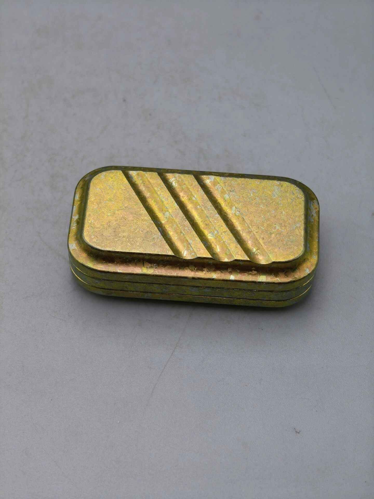 Lucky Candy Crystallized Titanium