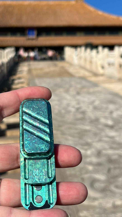 Lucky Candy Crystallized Titanium