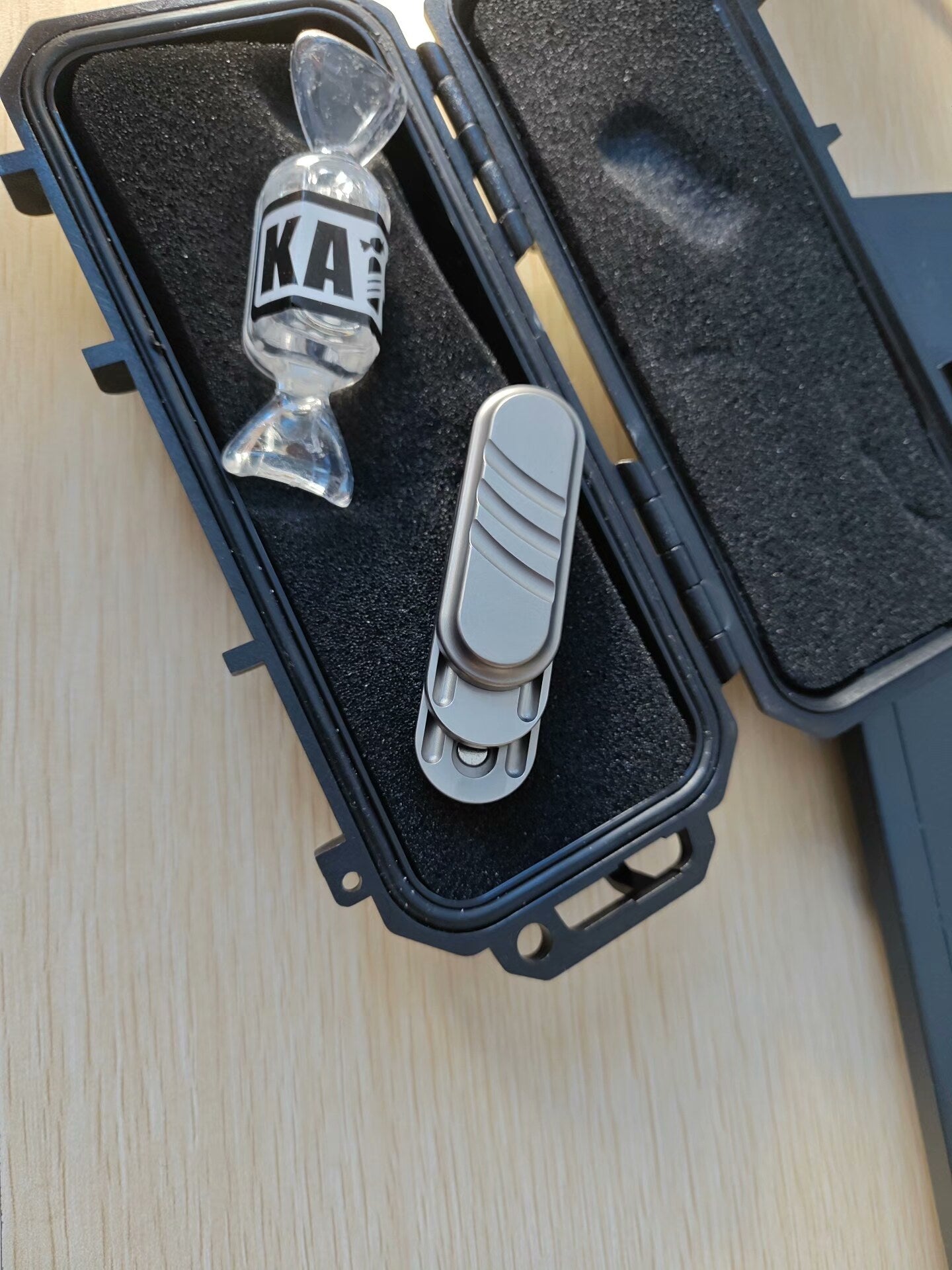 RUYI, Titanium