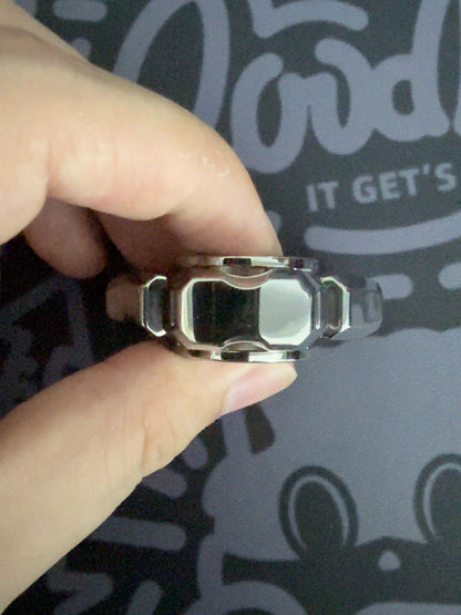 Explorer Titanium