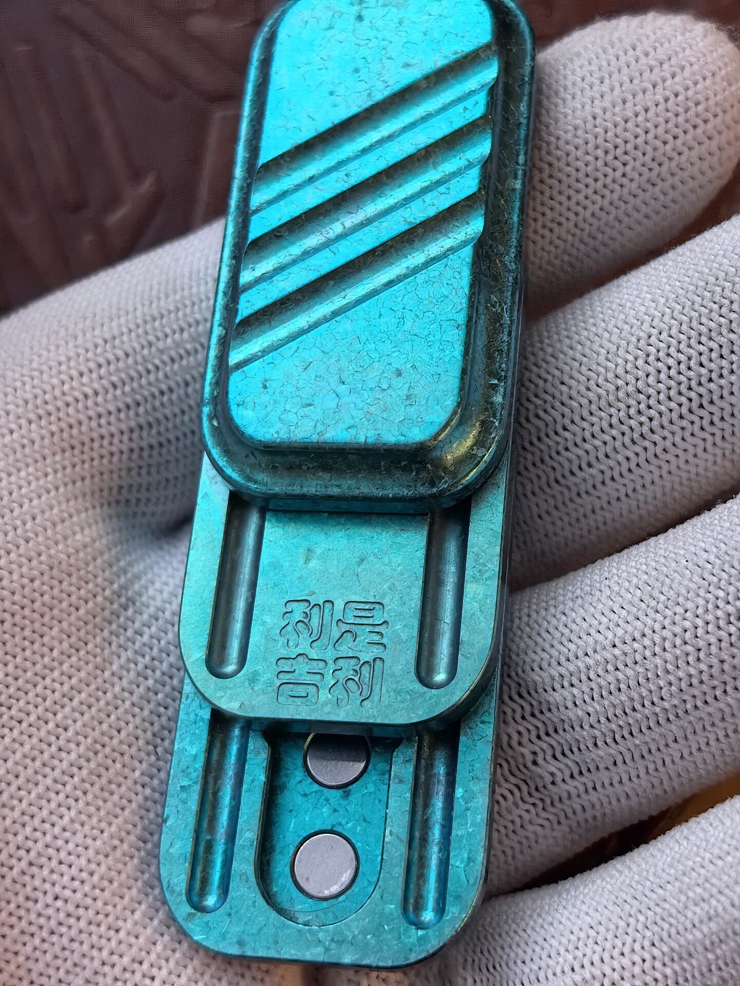 Lucky Candy Crystallized Zirconium