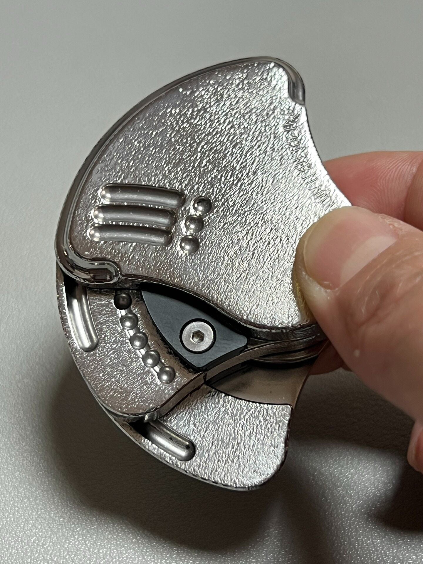 Balled Shell Mechanical, Stainless Steel