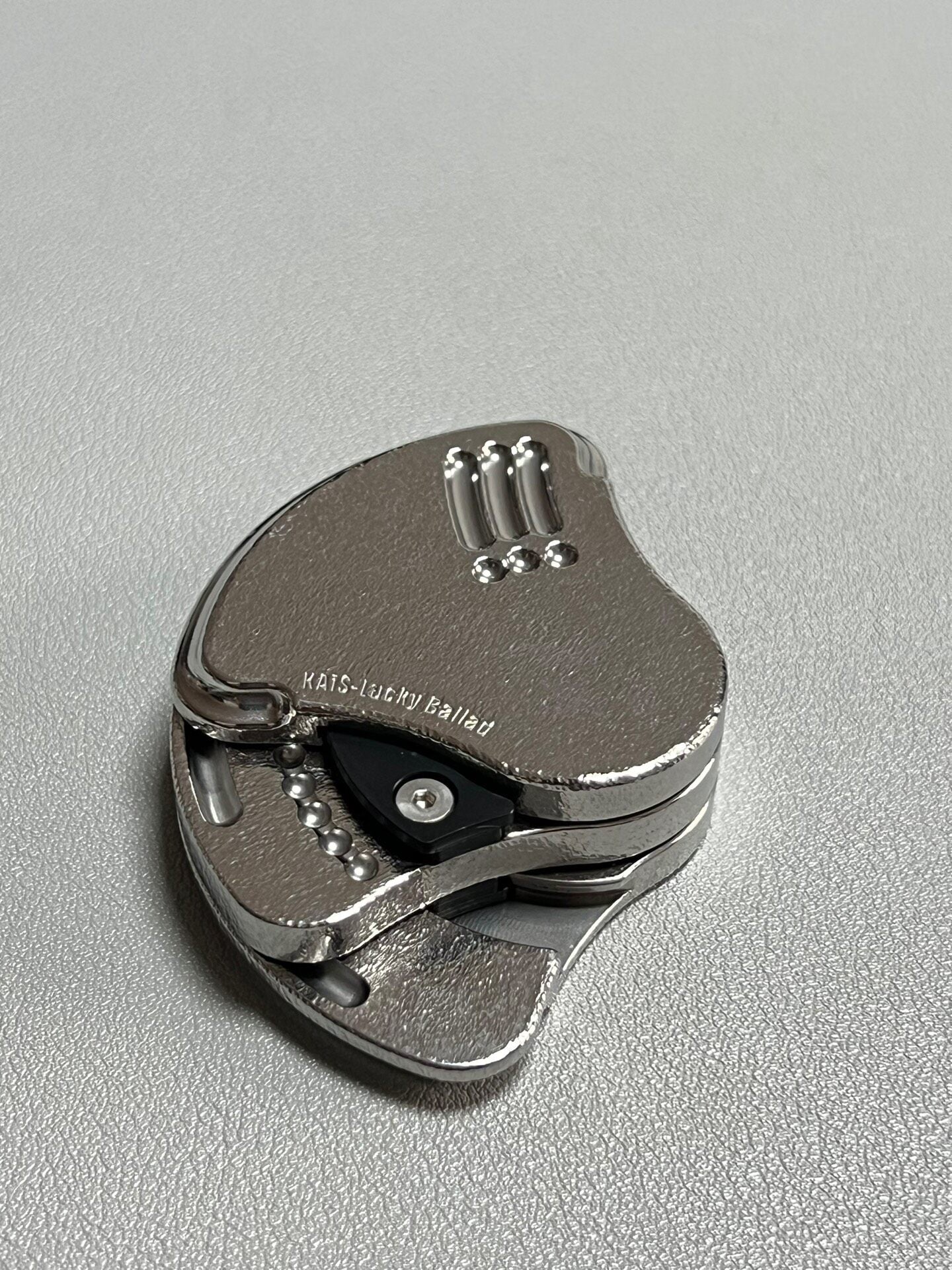 Balled Shell Mechanical, Stainless Steel
