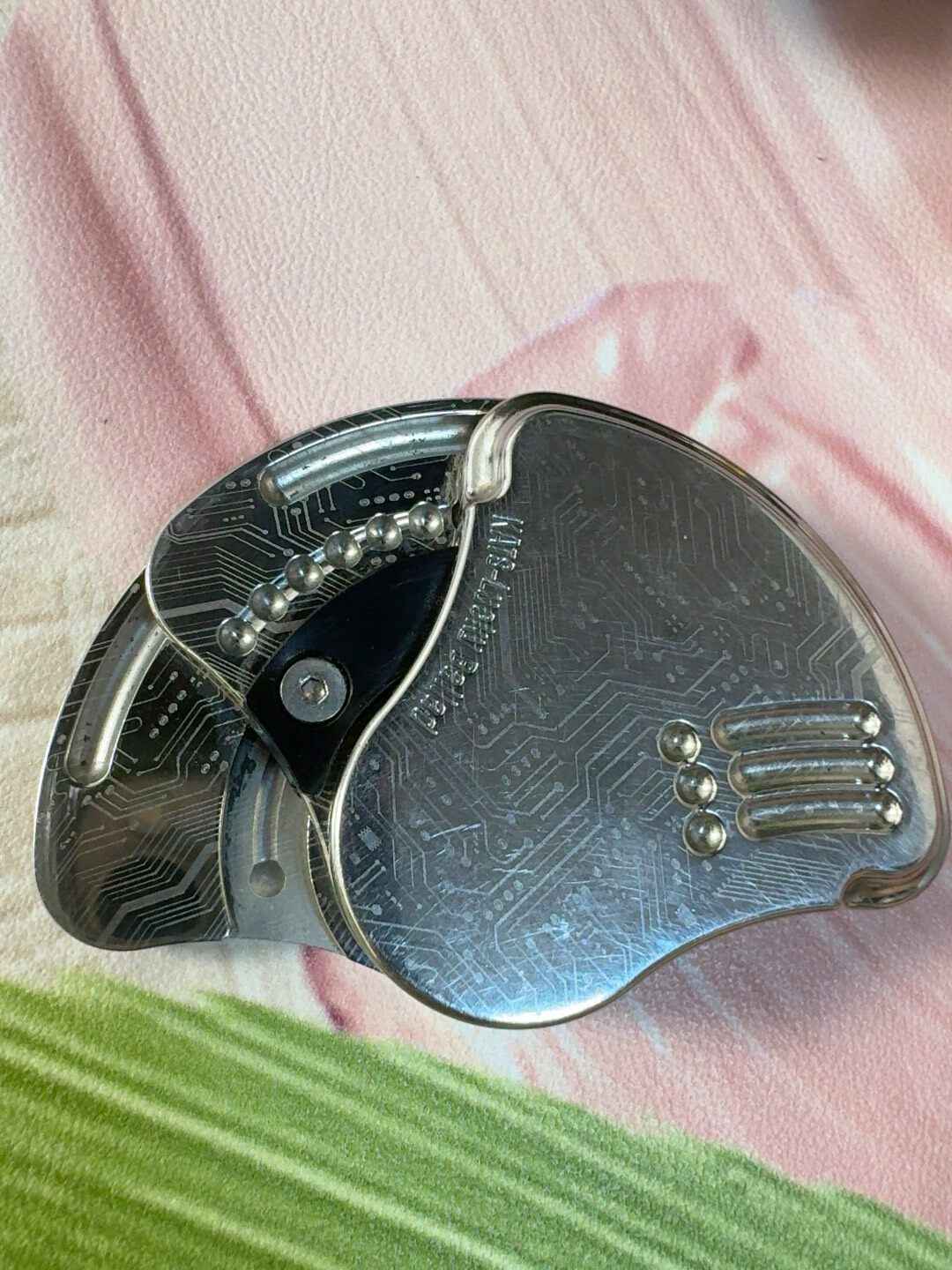 Balled Shell Mechanical, Stainless Steel