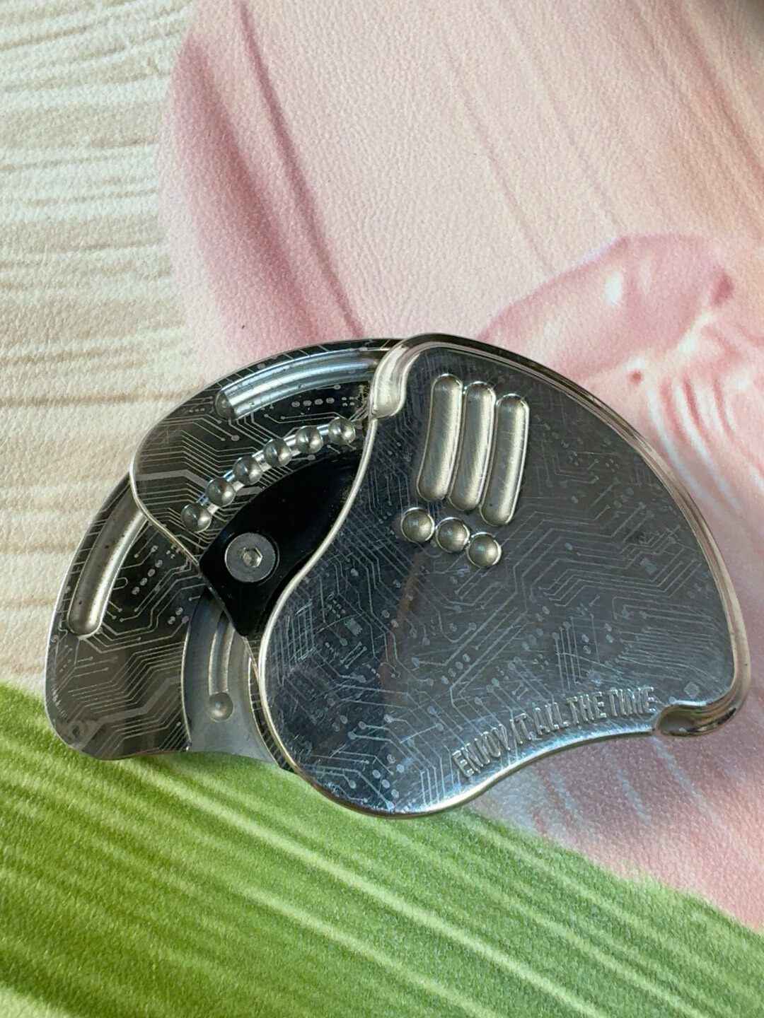 Balled Shell Mechanical, Stainless Steel
