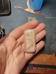 Lucky Candy, Resin