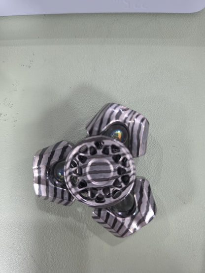 Explorer Zircuti