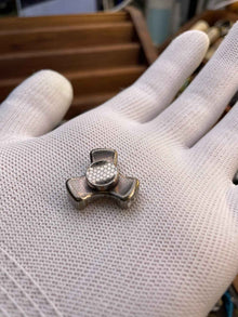Kiddo Spinner Superconductor