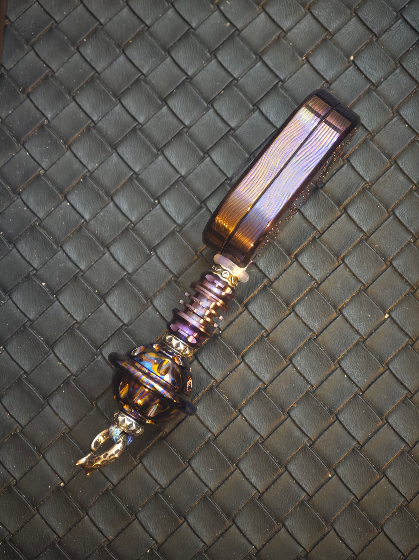F2.9 Zircuti Zirconium