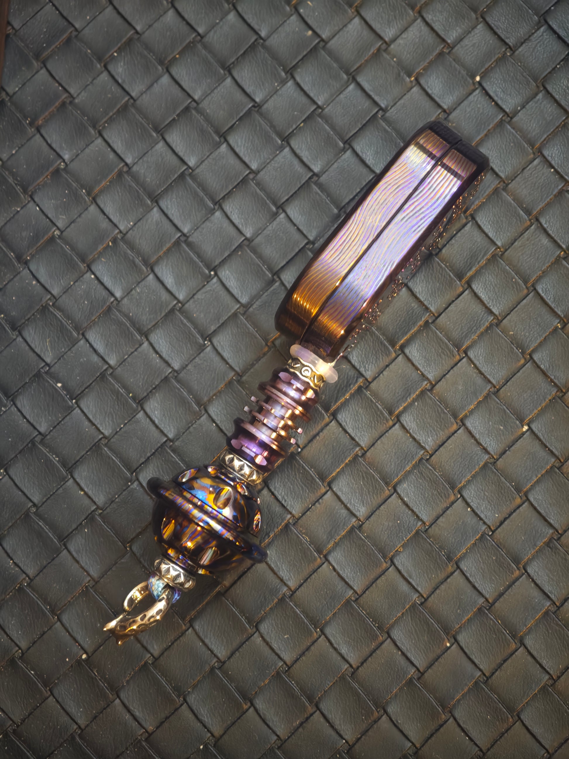 F2.9 Zircuti Zirconium