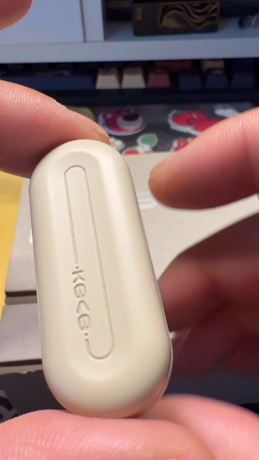 Floating Cloud Slider PEEK Teflon