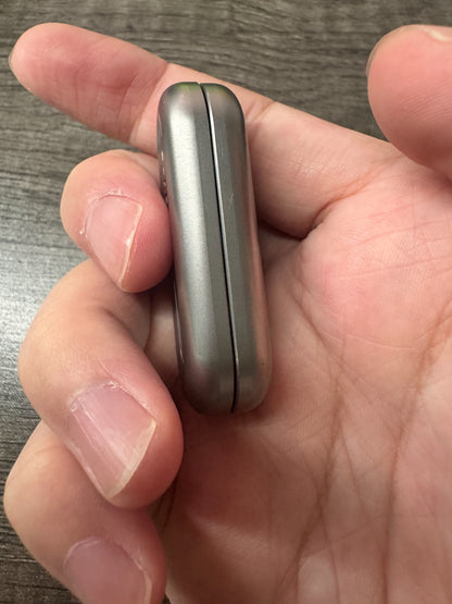 Floating Cloud Slider Titanium