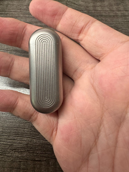 Floating Cloud Slider Titanium