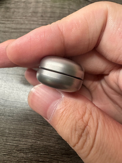 Floating Cloud Slider Titanium