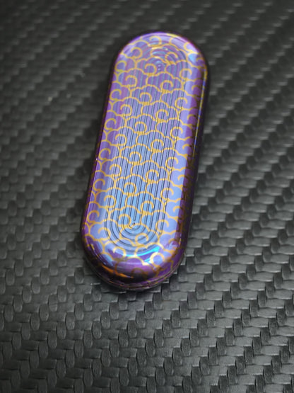 Floating Cloud Titanium