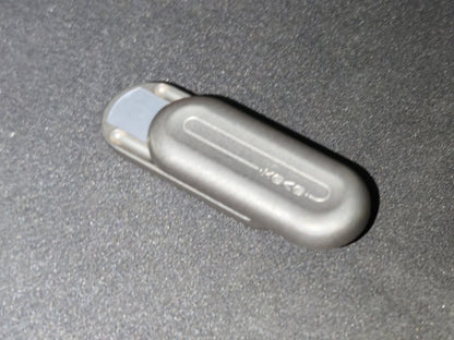 Floating Cloud Titanium