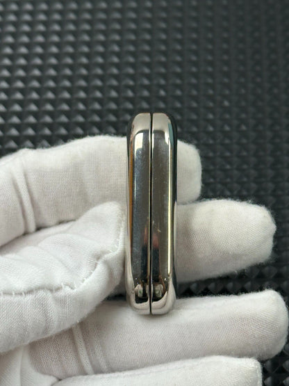 Floating Cloud Titanium
