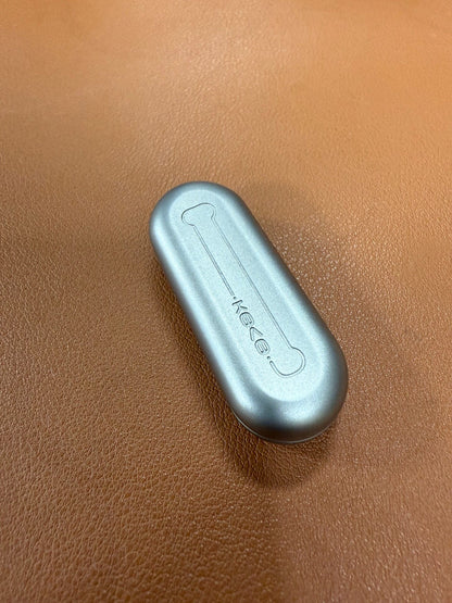 Floating Cloud Titanium