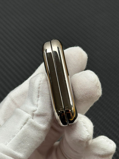 Floating Cloud Titanium