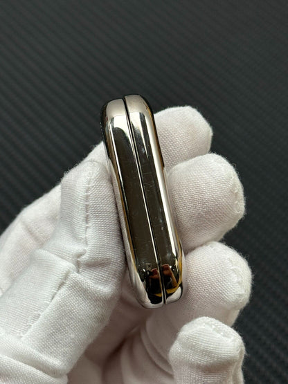 Floating Cloud Titanium