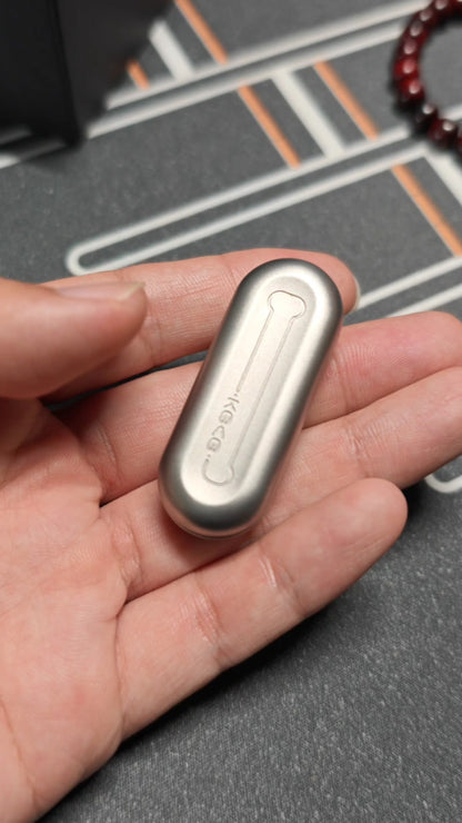 Floating Cloud Titanium