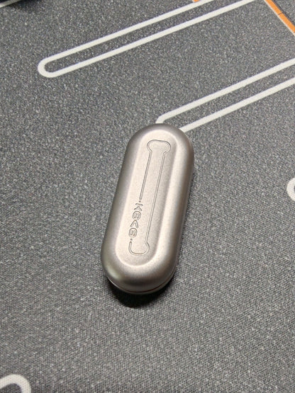 Floating Cloud Titanium