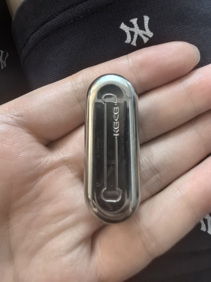 Floating Cloud Titanium