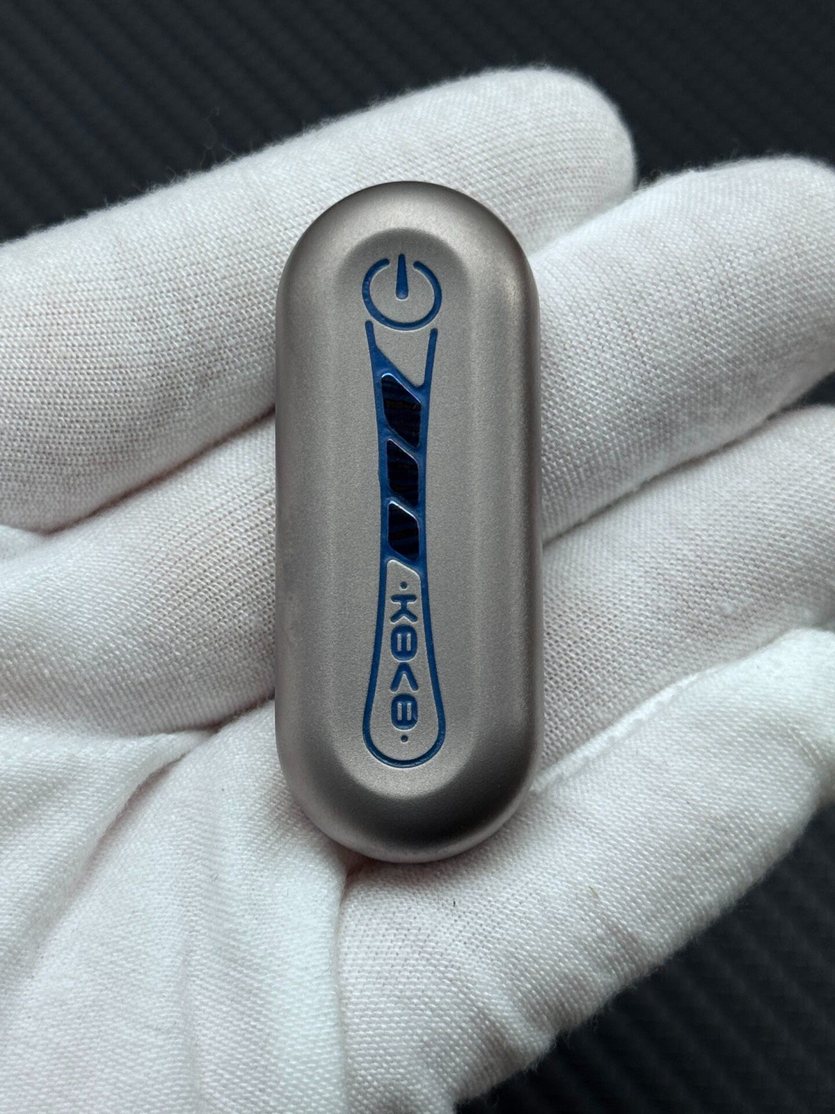 Floating Cloud Titanium Mokuti Turboglow